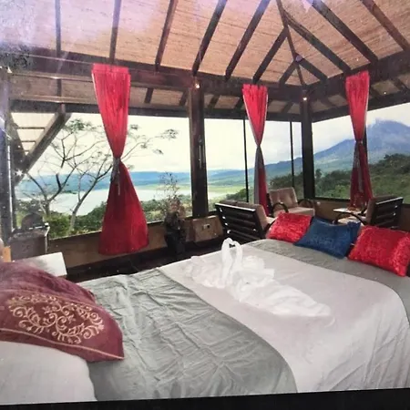 Birdsong Villa